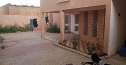 Villa 3 Chambres en Dalle, Abordable, 400 m2