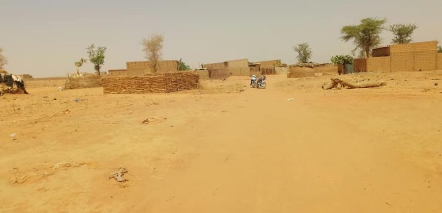 Parcelle de 200 m², Lotiss. Yaboni Plateau