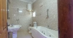 Étage Meublé 8 Chambres, 2 Salons, Piscine
