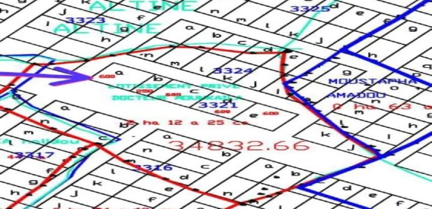 Parcelle 600 m², à l’Ouest du Château R17