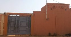 Maison Neuve 3 Chambres, sud du Mur Mère et Enfant de Zinder