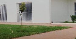 Très Belle Maison à étage, 4 Chambres avec Douche