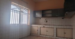 Étage 4 Chambres, 4 Douches, Dépendance