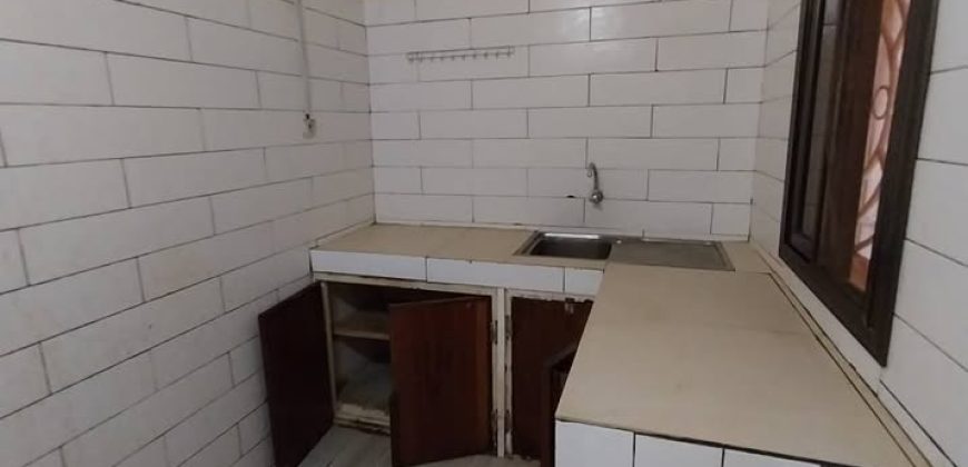 Étage de 5 Chambres, 4 Douches, Climatisé