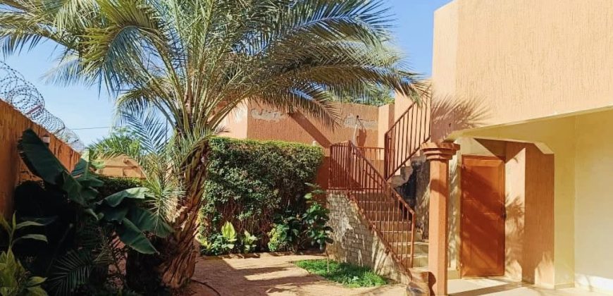 Maison en Dalle 3 Chambres, 4 Climatiseurs