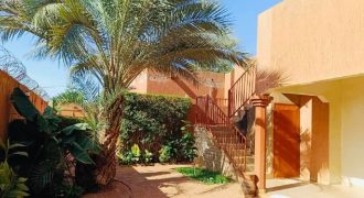 Maison en Dalle 3 Chambres, 4 Climatiseurs