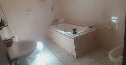 Villa 3 Chambres, Dépendance, Pavée, Climatisée
