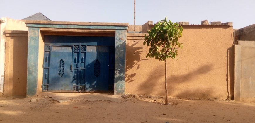 Maison 2 Chambres, Salon, Annexe