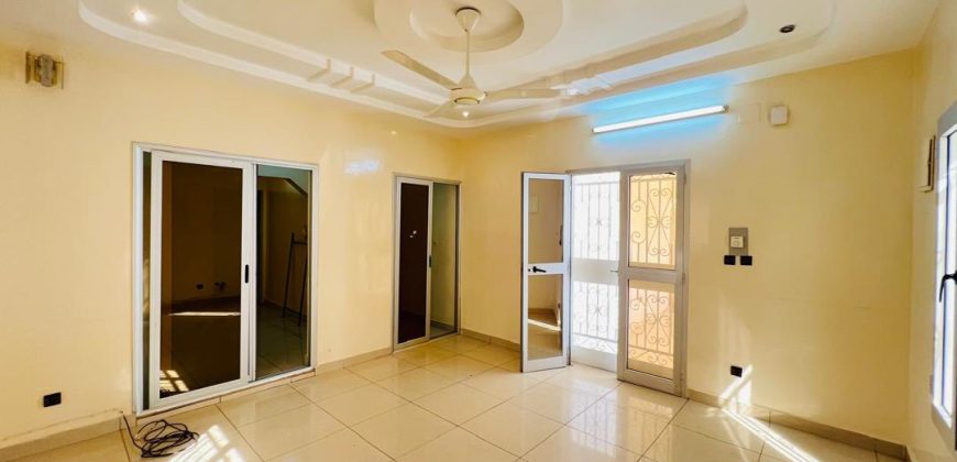 Maison 3 Chambres, 2 Douches, Climatisée