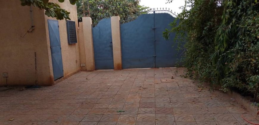 Maison 3 Chambres, 3 Douches, Dépendance