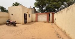 Maison 3 Chambres, Grand Salon, Dépendance