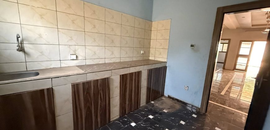 Maison 3 Chambres, Grand Salon, Dépendance