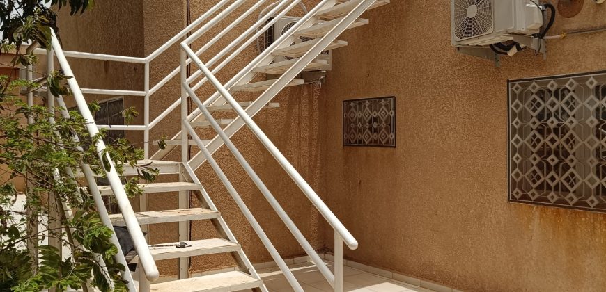 Maison en Dalle 4 Chambres avec Douches Internes