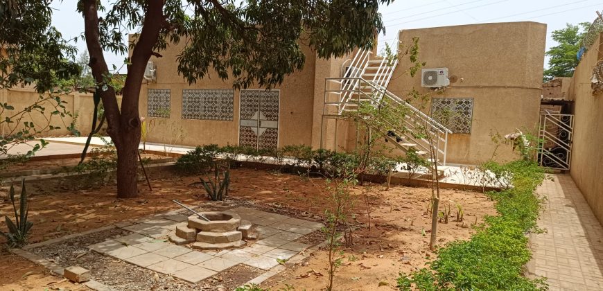 Maison en Dalle 4 Chambres avec Douches Internes