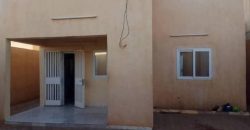 Mini Villa 2 Chambres, 3 Douches, vers École Sikar