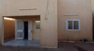 Mini Villa 2 Chambres, 3 Douches, vers École Sikar