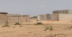 Parcelle de 600 m², accès direct à la Latérite de 20 m