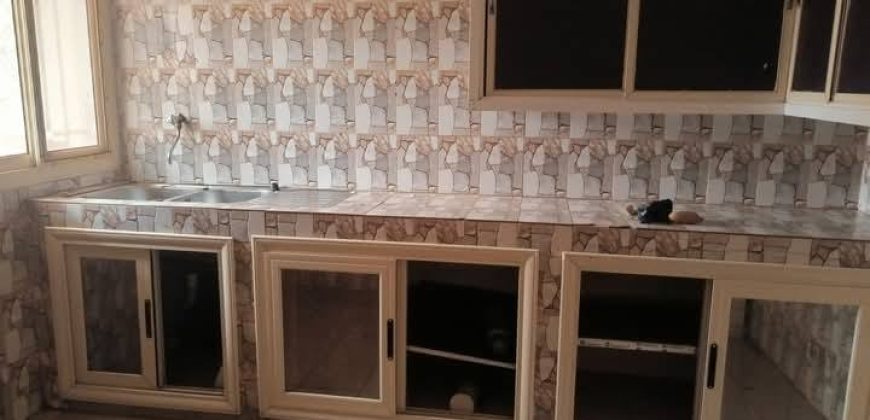 Villa 3 Chambres, 3 Douches, Dépendance
