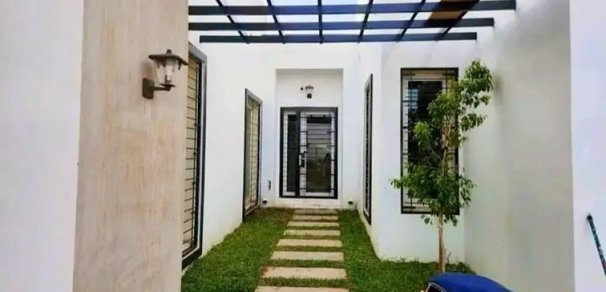 Villa 3 Chambres, très Propre vers Station ENI