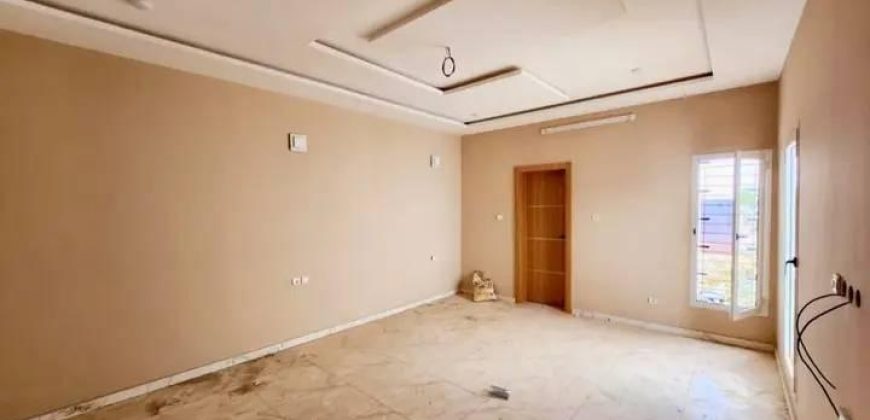 Villa 3 Chambres, très Propre vers Station ENI