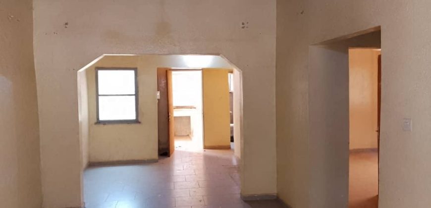 Villa de 3 Chambres, Salon, 2 Douches
