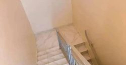 Villa en Dalle 4 Chambres avec 2 Dépendances