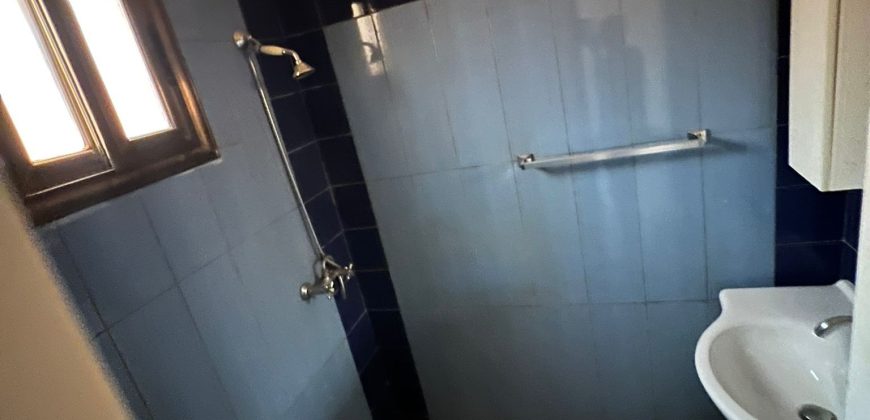 Grande Maison en Dalle, 4 Chambres, vers NIGELEC Centrale