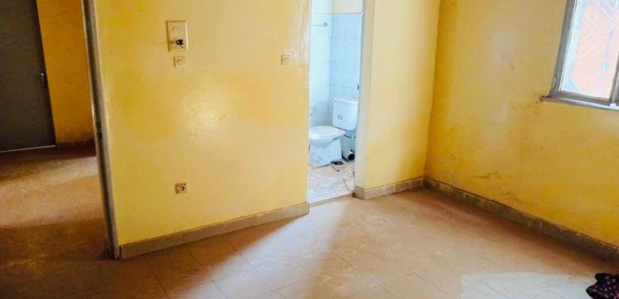 Maison 3 Chambres, 2 Douches, près de la Gendarmerie