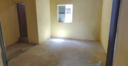 Maison de 1 Chambre, 2 Douches, derrière Station BM