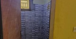 Maison de 1 Chambre, 2 Douches, derrière Station BM
