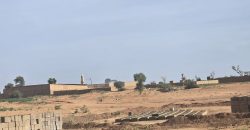 Terrain Urbain de 400 m², Constructions aux alentours