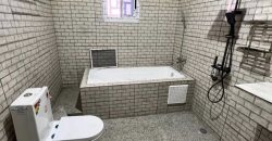 Villa 3 Chambres, 2 Salons, à 400 m du Goudron FÉNIFOOT