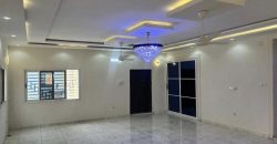 Villa 3 Chambres, 2 Salons, à 400 m du Goudron FÉNIFOOT