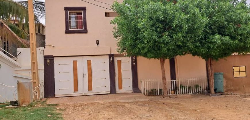 Villa 5 Chambres, Dépendance, après Clinique DICKO