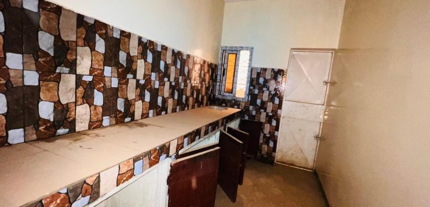 Étage 4 Chambres, Dépendance, vers Sapeurs Pompiers