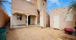 Étage 4 Chambres, Dépendance, vers Sapeurs Pompiers