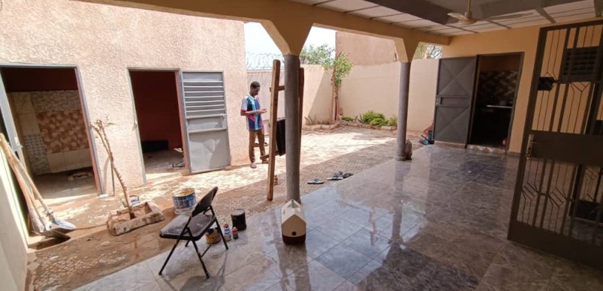 Maison 3 Chambres, 2 Splits, Annexe