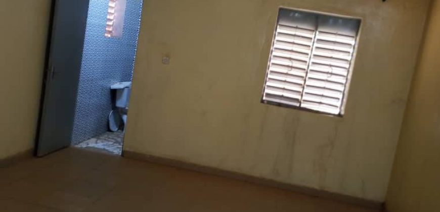 Maison 3 Chambres, 3 Douches, vers la Pharmacie