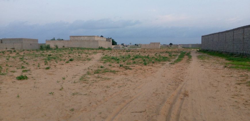 Parcelle 200 m², Nord-Est du mur de l’Aéroport de Maradi