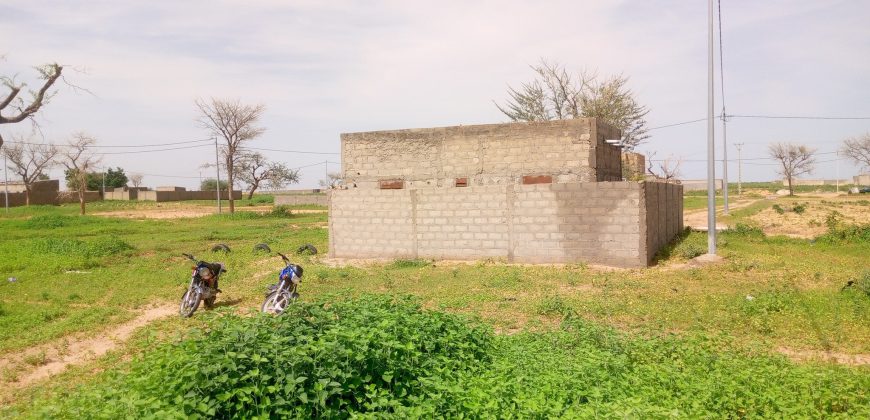 Parcelle 200 m² sur une Voie de 10 m