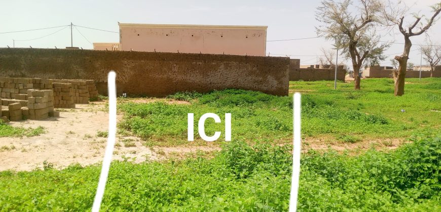 Parcelle 200 m² sur une Voie de 10 m