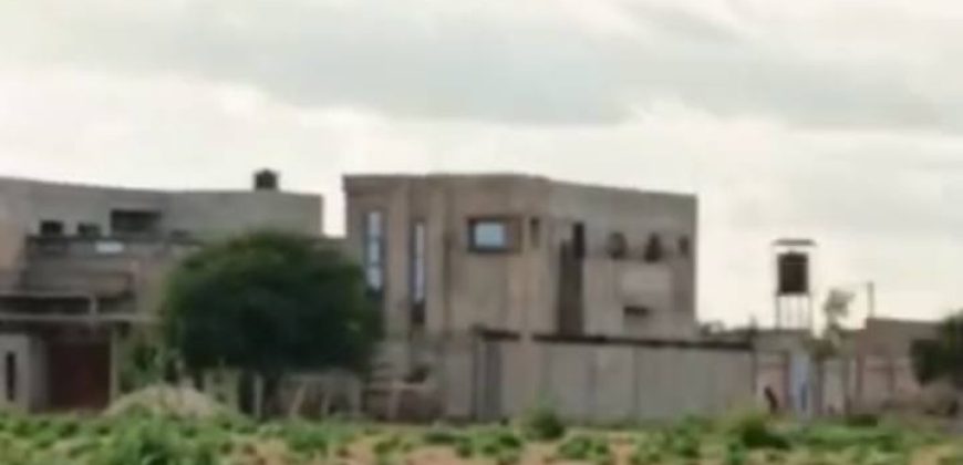 Parcelle 600 m², Eaux et Électricité disponibles