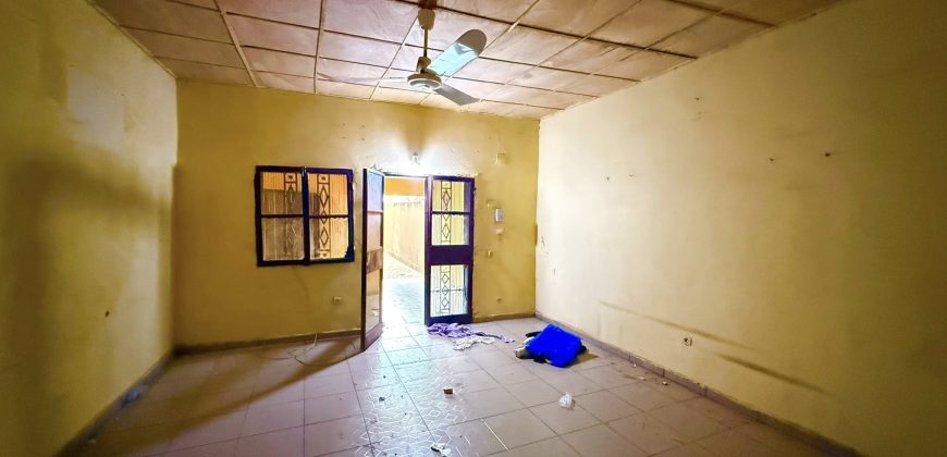 Villa 2 Chambres avec Douches Internes, à côté du CEG 13