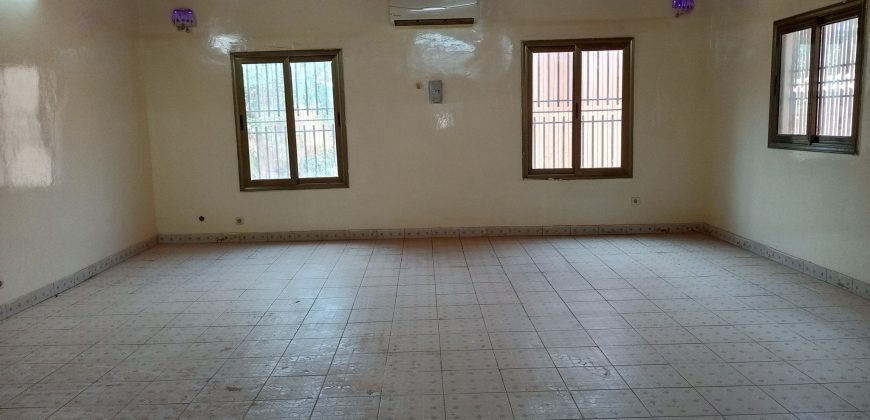 Villa 3 Chambres, Dépendance, Climatisée