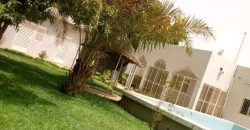 Villa 6 Chambres, 7 Splits, Piscine, Jardin