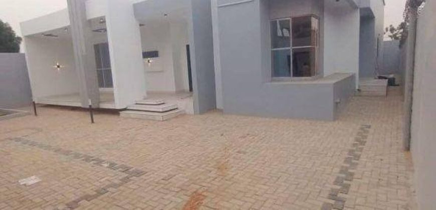 Villa Moderne 4 Chambres, 2 Dressings, Salon