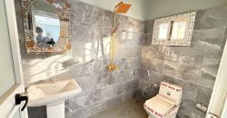 Étage 5 Chambres, 2 Salons, 2 Cuisines Internes