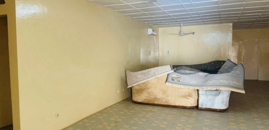 Jolie Villa 5 Chambres, Salon, 5 Climatiseurs