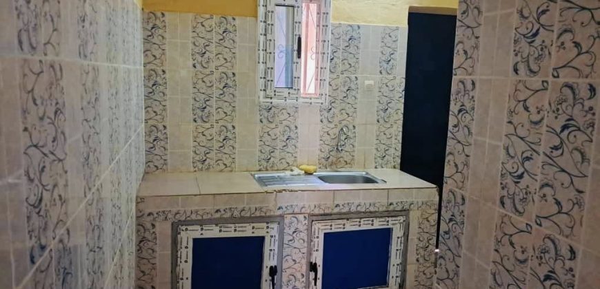 Maison 3 Chambres, 4 Douches, vers Station Pétroba