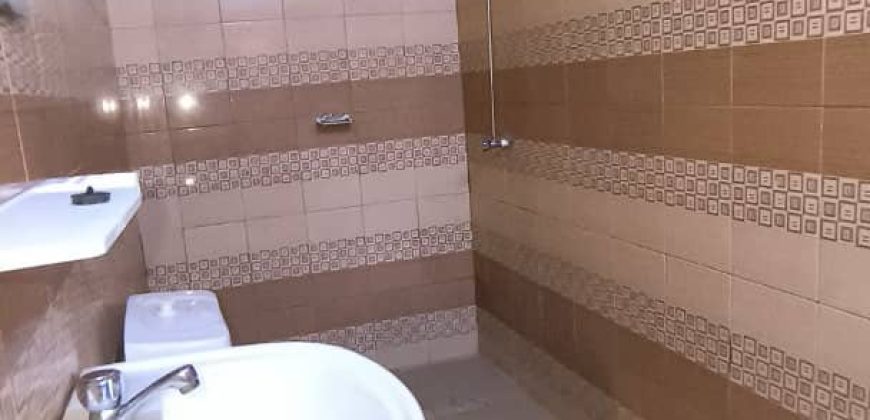 Maison 3 Chambres, Salon, 2 Climatiseurs